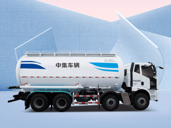 中集車輛粉罐家族實力登場，揭秘粉粒物料運輸車的"高效可靠"之道！